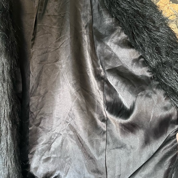 Hudson Bay Black Faux Fur Shaggy Jacket - Picture 13 of 13